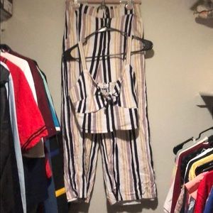 Women’s hollister top and bottom